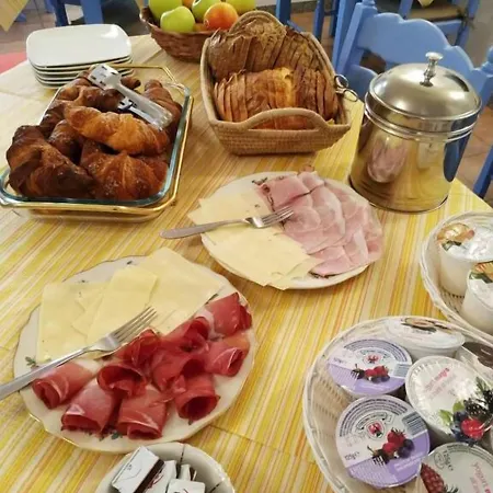 Prato Solaro Bed & Breakfast Taceno